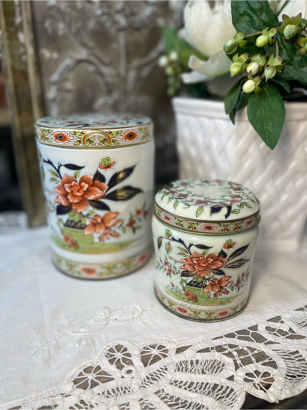 Vintage Daher metal container tins set floral England